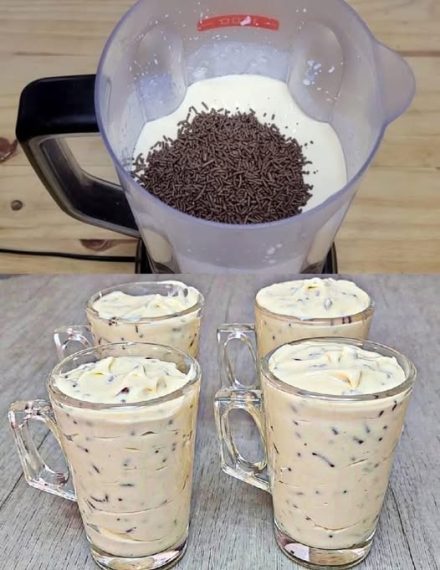 Deliciosa sobremesa com apenas 2 ingredientes: basta bater, congelar e pronto!
