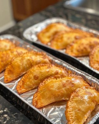 Tortinhas fritas de maçã ou pêssego ao estilo sulista