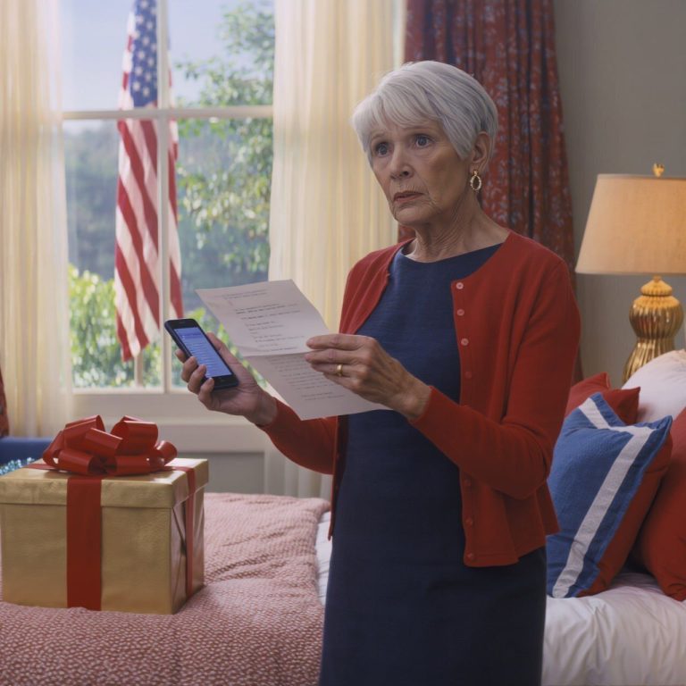 Quando meu filho me mandou uma mensagem dizendo que os sogros dele não me queriam na festa que eu havia pago, eu não discuti: simplesmente fiz uma ligação que mudou tudo.