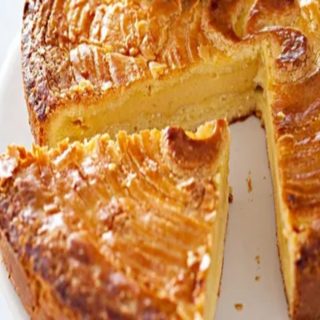 El secreto del pastel vasco: la receta auténtica que los cocineros guardan con tanto mimo.