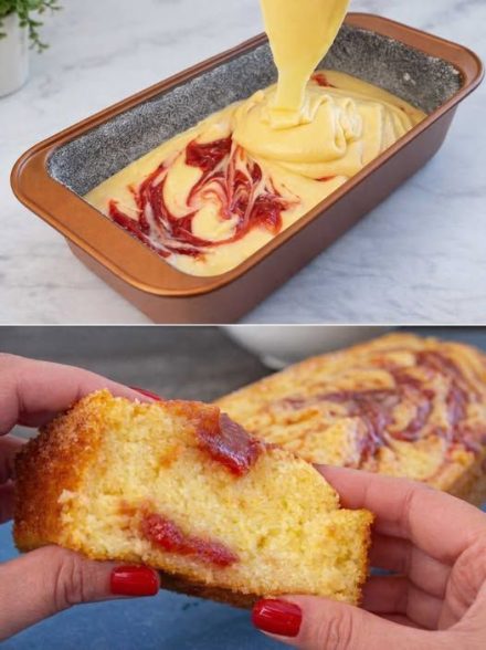 Con menos azúcar y más proteínas, este suave pastel ayuda a prevenir los picos de azúcar en la sangre y satisface el hambre con solo 210 kcal 👉¡Receta en los comentarios!