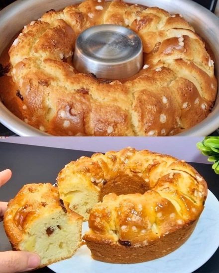 Bolo simples de iogurte e maçã. Receita completa nos comentários. Bolo simples de iogurte e maçã.