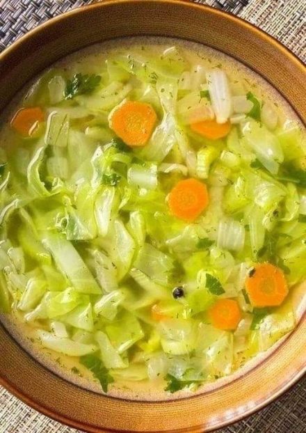 La dieta de la sopa de repollo que te ayudará a perder 4 kilos en una semana